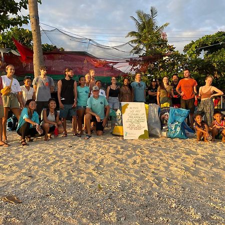 Ostello Tribal Huts Community Daanbantayan Esterno foto