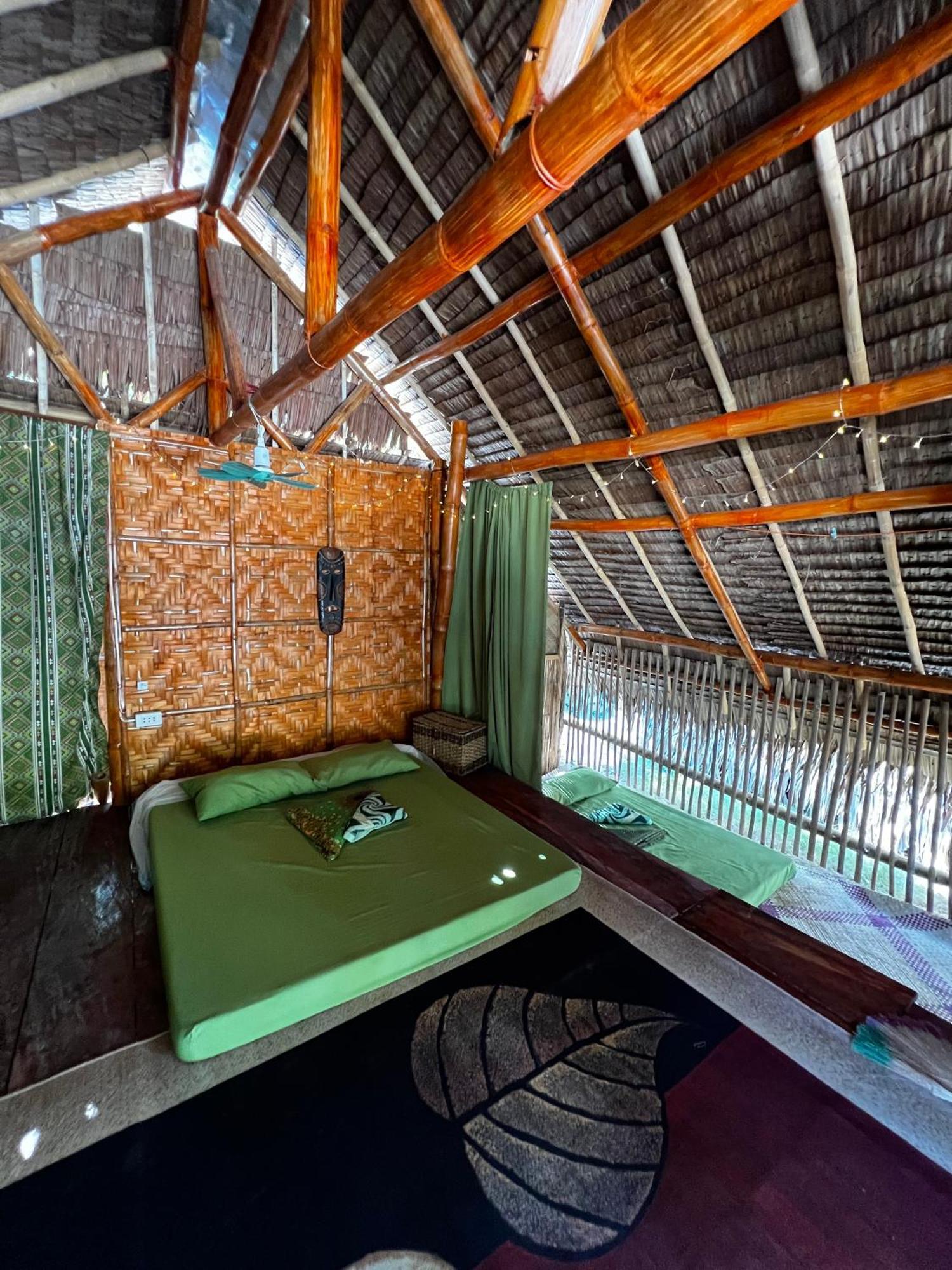 Ostello Tribal Huts Community Daanbantayan Camera foto