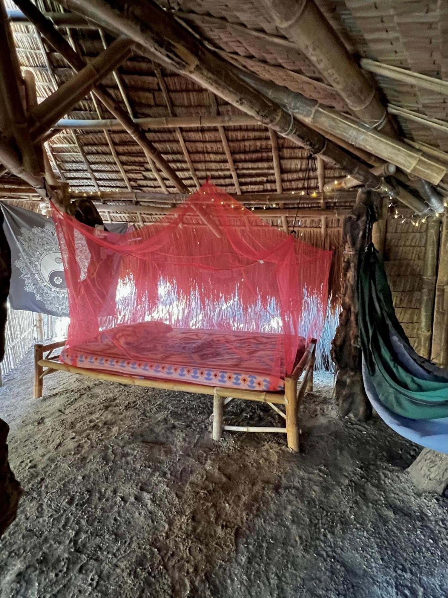 Ostello Tribal Huts Community Daanbantayan Camera foto